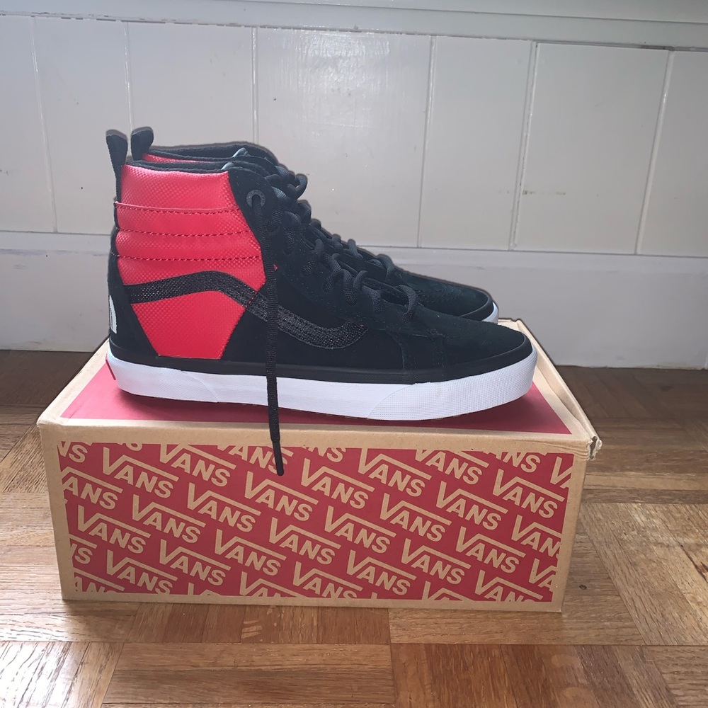 Vans The North Face Sk8 Hi MTE Dx Red/Black - Picture 3 of 4